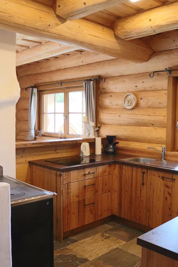 Almzauber Chalets - Haus Enzian Inkl Infrarotliegen Hochrindl Exteriör bild
